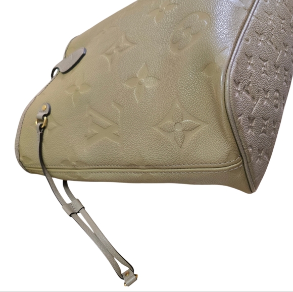 Louis vuitton Empreinte Microchip MM with pouch - Picture 7 of 16